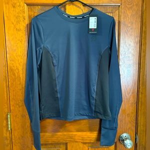 New with tags women peloton top